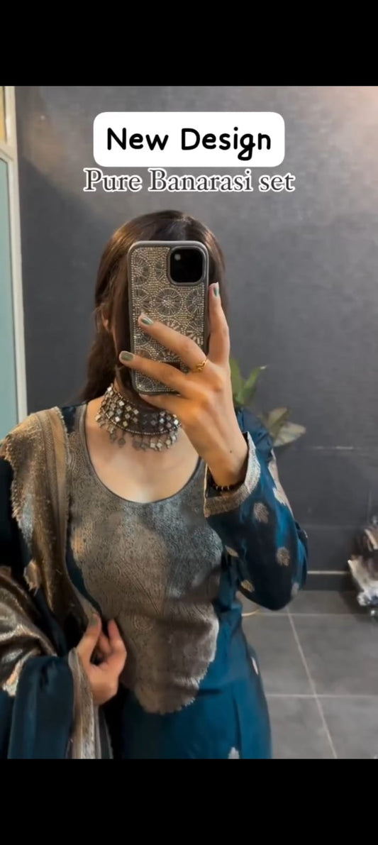 Fabric Pure Banarasi